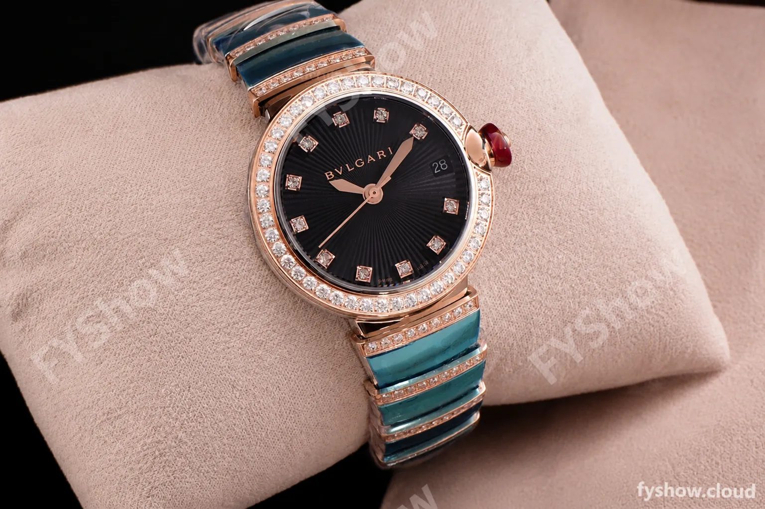 Bvlgari LVCEA Series Diamonds RG/RG TT Blk BVF Automatic/Quartz