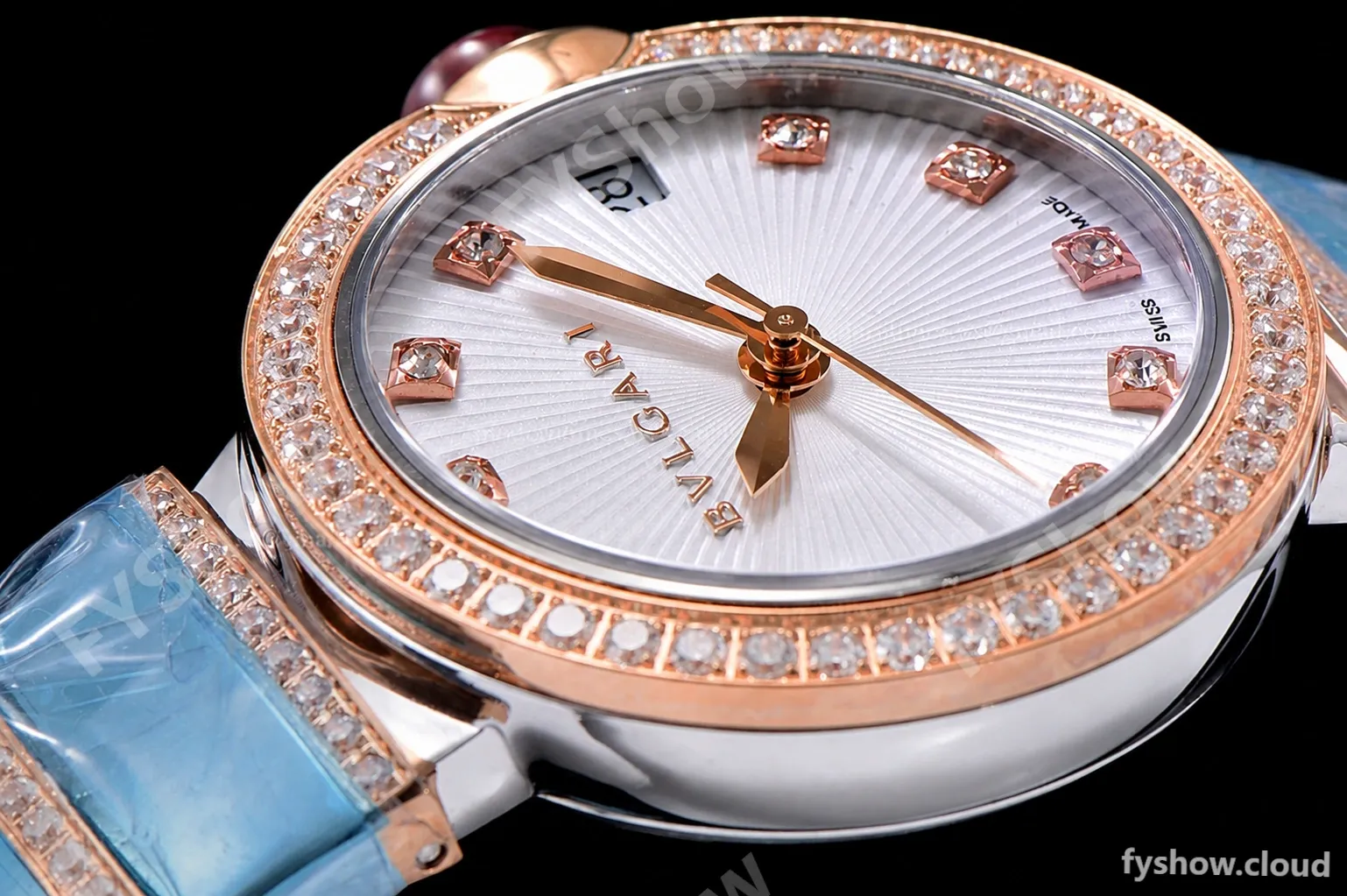 Bvlgari LVCEA Series Diamonds RG/RG TT Wht BVF Automatic/Quartz - Image 6