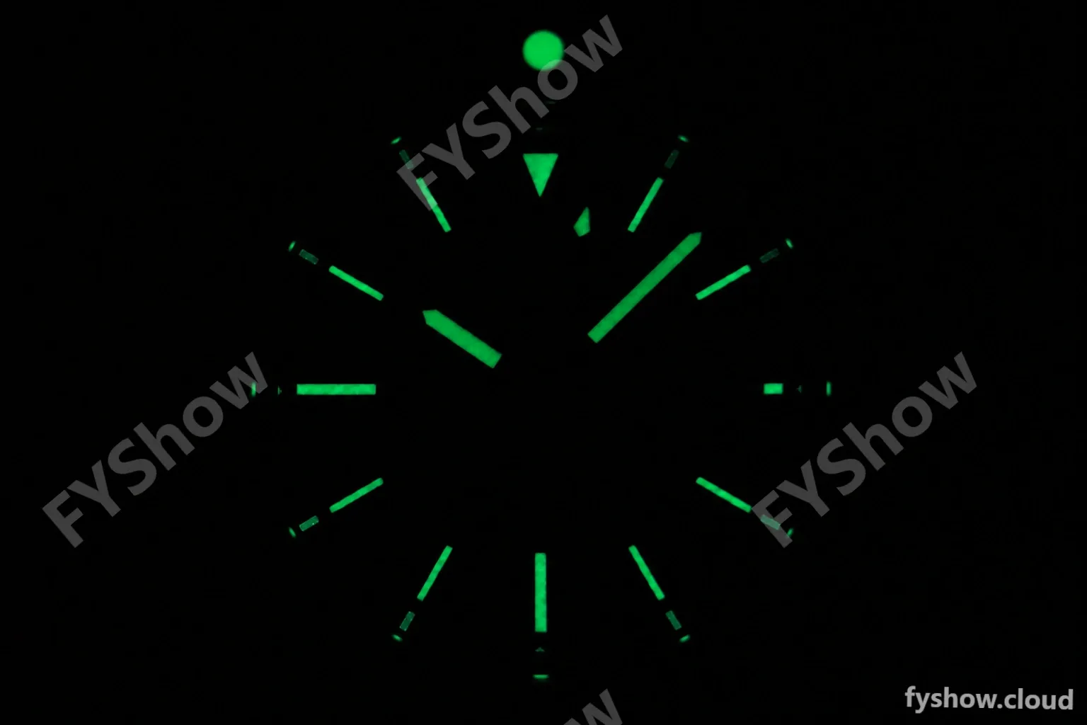 Breitling - Avenger Automatic 42mm SS/NY Green/Stk BLSF A2824 - Image 4