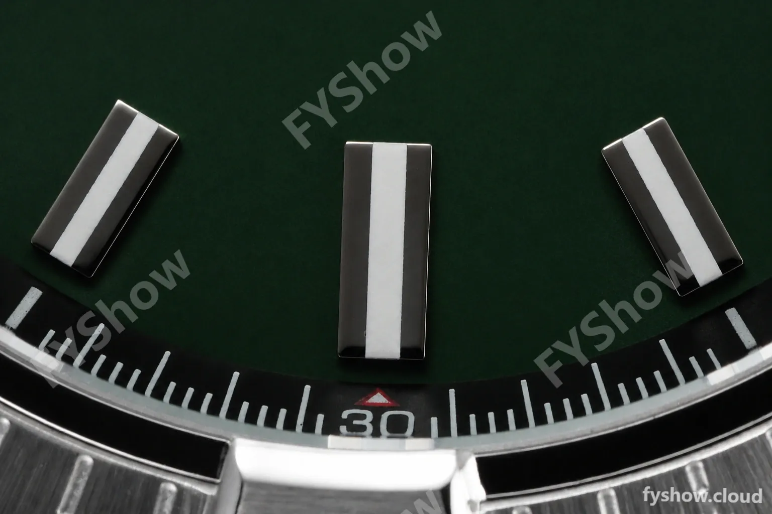 Breitling - Avenger Automatic 42mm SS/NY Green/Stk BLSF A2824 - Image 7