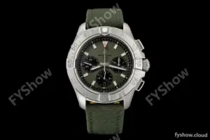 Breitling - Avenger B01 Chrono 44mm SS/NY Grn/Stk BLSF A7750 MOD