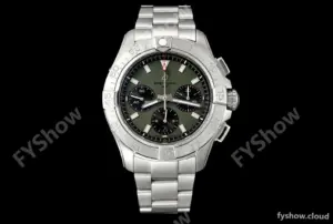 Breitling - Avenger B01 Chrono 44mm SS/SS Grn/Stk BLSF A7750 MOD
