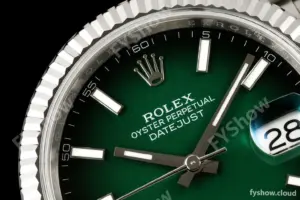 Rolex - Datejust 126334 41mm Oys Flt 904L SS/SS Ombre Green/Stk EWEF DD3235