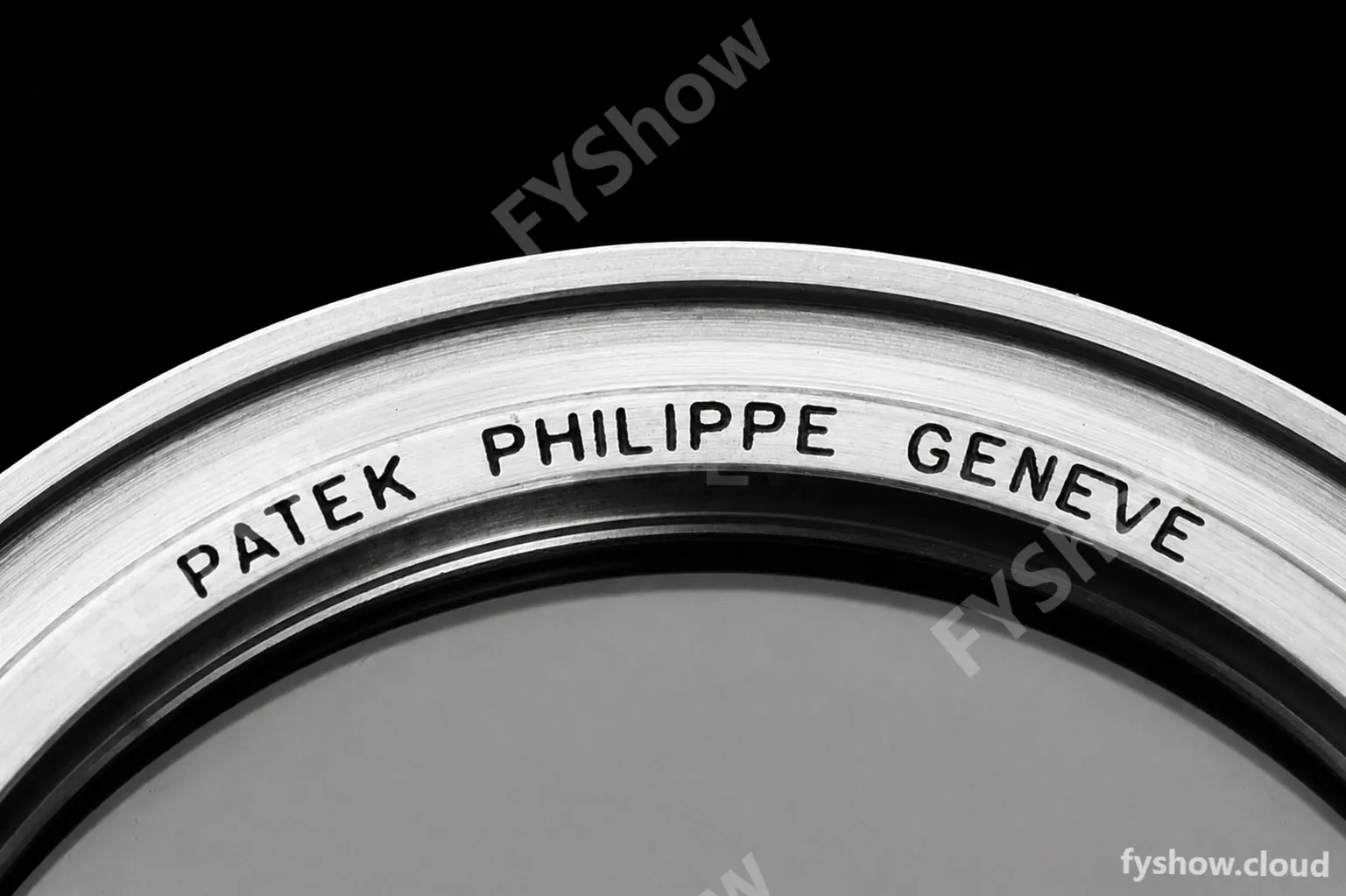 Patek Philippe - Nautilus Automatic 40mm 5711/1300A Diamond SS/SS Green PPF A324 - Image 17