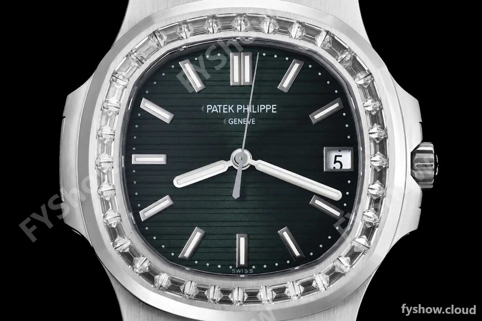 Patek Philippe - Nautilus Automatic 40mm 5711/1300A Diamond SS/SS Green PPF A324 - Image 2