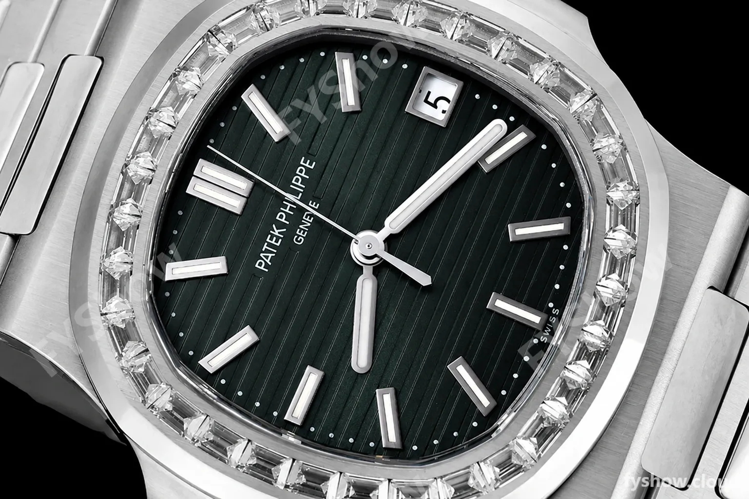 Patek Philippe - Nautilus Automatic 40mm 5711/1300A Diamond SS/SS Green PPF A324 - Image 36