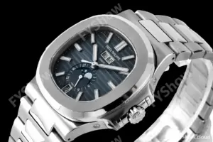 Patek Philippe - Nautilus 40.5mm Annual Calendar 5726/1A SS/SS Blue PPF A324