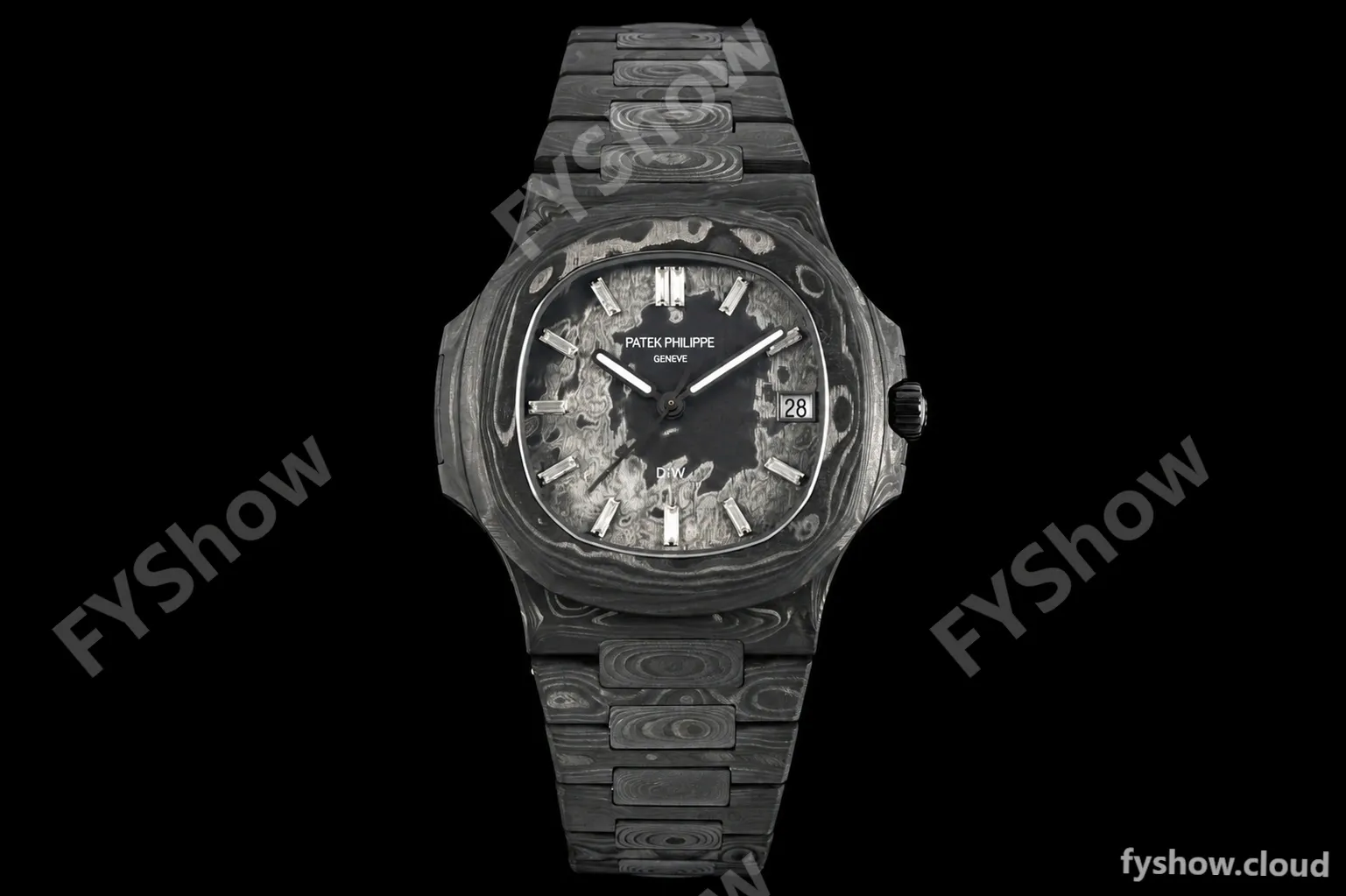 Patek Philippe - Nautilus DiW 5711 40mm Black CER/CER Forged Carbon Crystal Dial DIWF A324CS