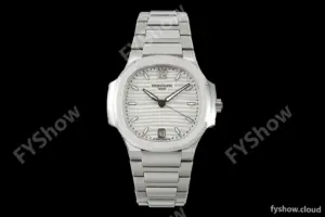 Patek Philippe - Nautilus Ladies 7118 35mm SS/SS Silver Dial 3KF DD324