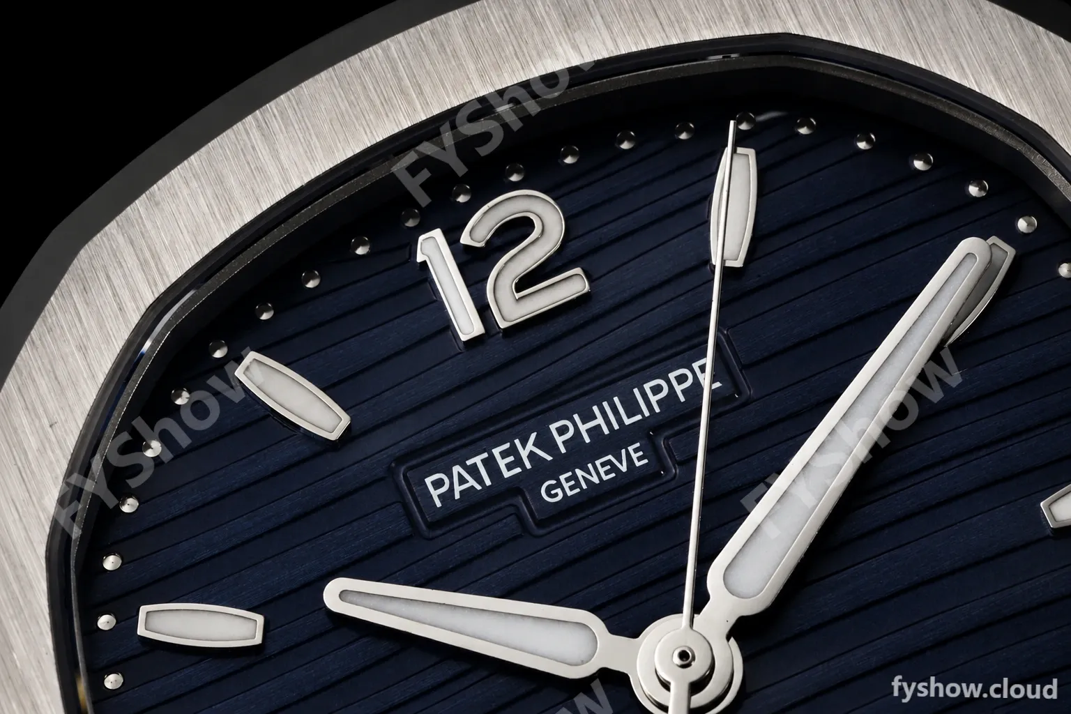 Patek Philippe - Nautilus Ladies 7118 35mm SS/SS Blue Dial 3KF DD324 - Image 5