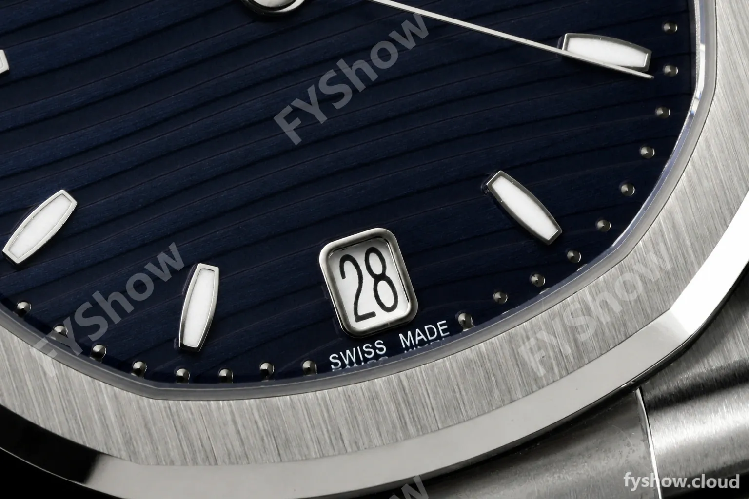 Patek Philippe - Nautilus Ladies 7118 35mm SS/SS Blue Dial 3KF DD324 - Image 6