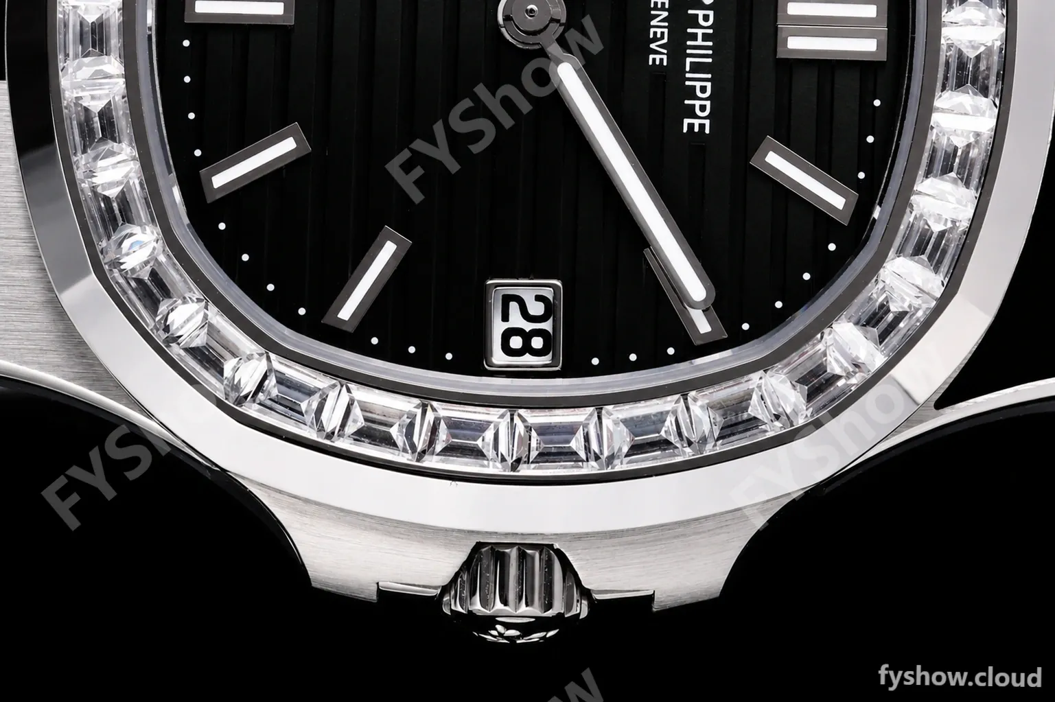 Patek Philippe - Nautilus Automatic 40mm 5711/1300A SS/SS Diamond Green Dial DDF DD330 - Image 23