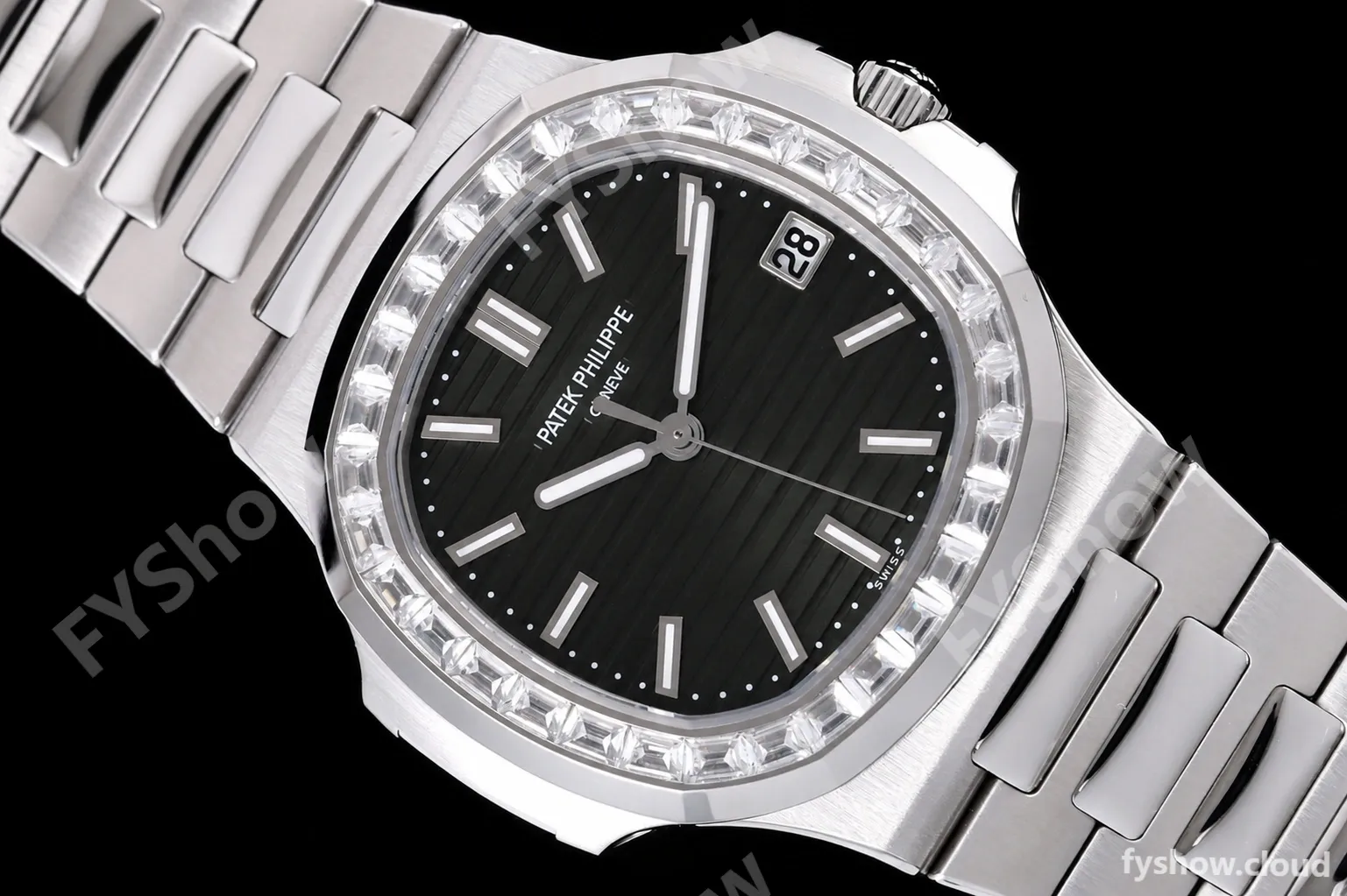 Patek Philippe - Nautilus Automatic 40mm 5711/1300A SS/SS Diamond Green Dial DDF DD330 - Image 25