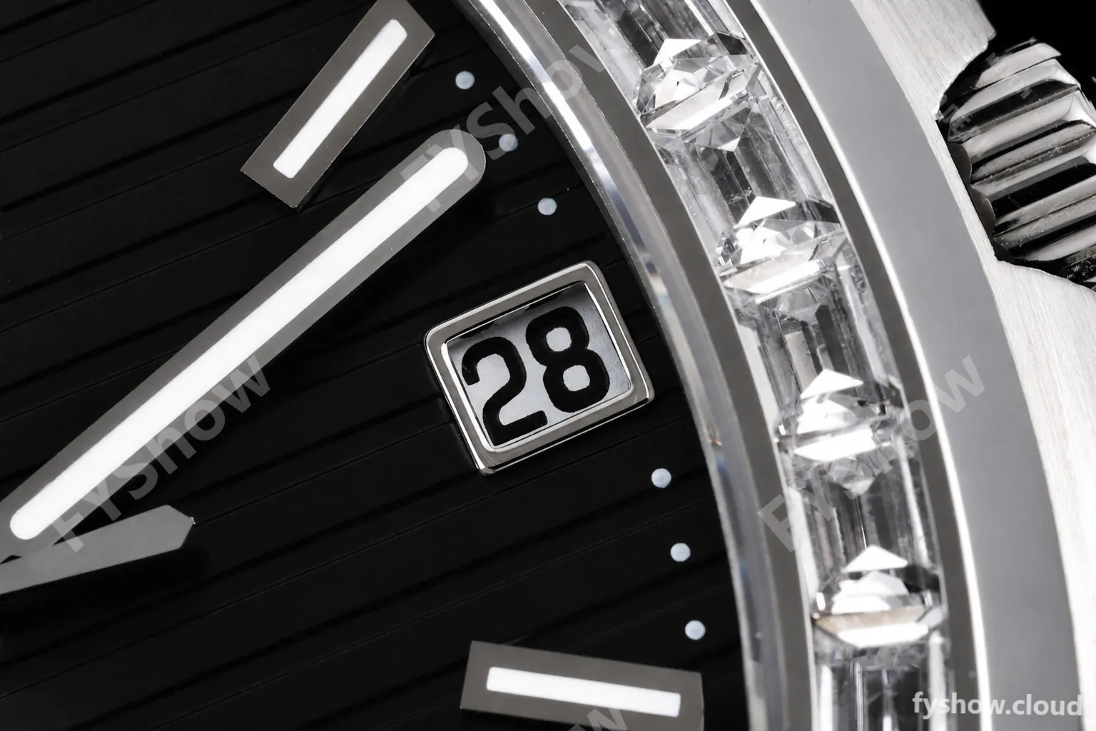Patek Philippe - Nautilus Automatic 40mm 5711/1300A SS/SS Diamond Green Dial DDF DD330 - Image 27