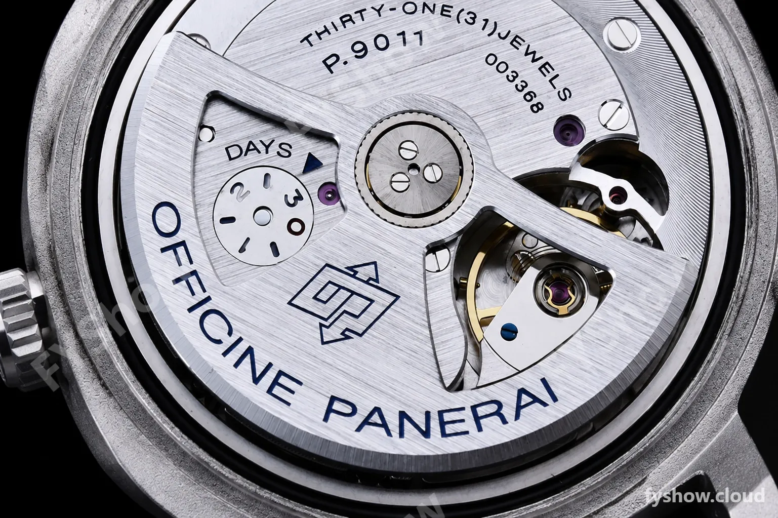 Panerai - PAM1096 Lum. Luna Rossa GMT TI/LE Blk VSF P9010 - Image 28
