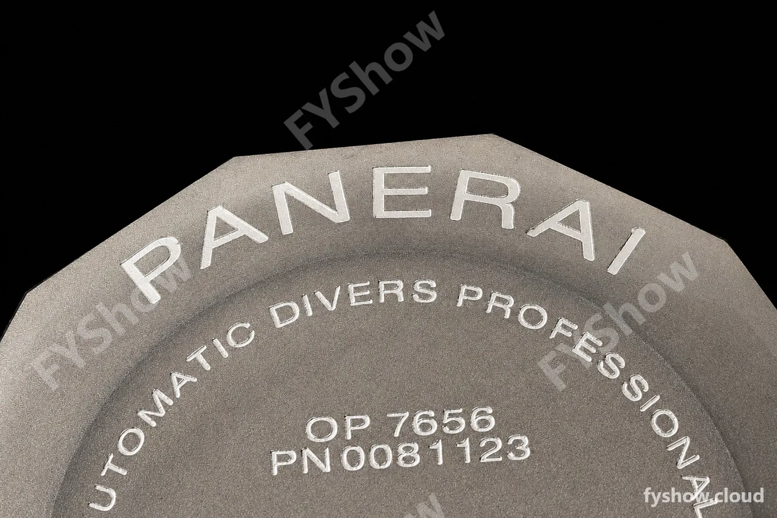 Panerai - PAM1466 Submersible QuarantaQuattro Luna Rossa 44mm CER/RU Blue VSF P900 - Image 29