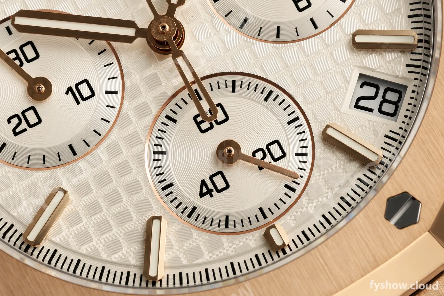 Audemars Piguet - Royal Oak 26240OR Gain Weight 41mm RG/LE White SWF Dial DDF DD4401 - Image 9