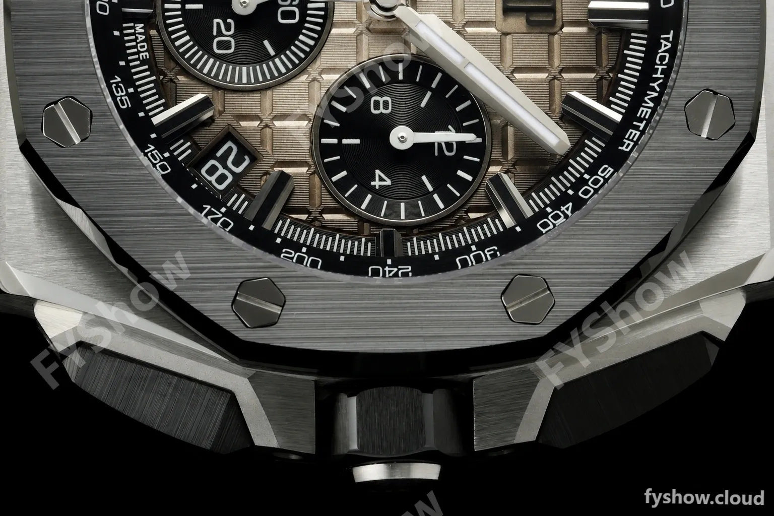 Audemars Piguet - Royal Oak Offshore 26420SO 43mm SS/CER/RU Brn/Blk DDF DD4401 - Image 13