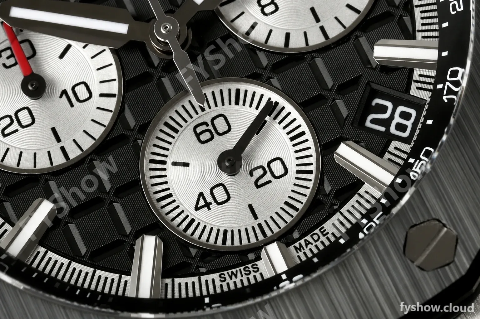 Audemars Piguet - Royal Oak Offshore 26420SO 43mm SS/CER/RU Blk/Silv DDF DD4401 - Image 13