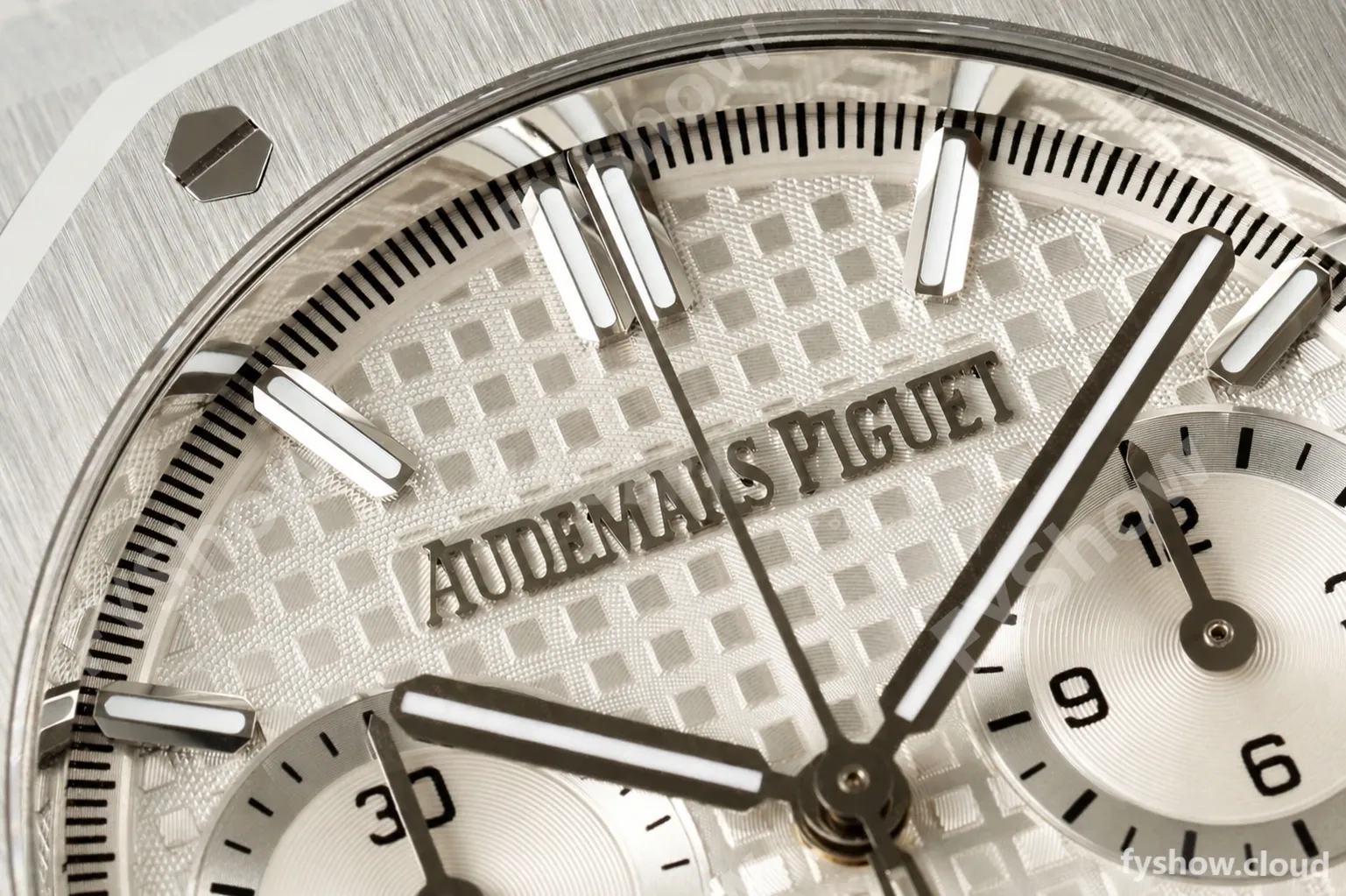 Audemars Piguet - Royal Oak 26240ST 41mm SS/SS White Dial ZF DD4401 Free Sprung - Image 2