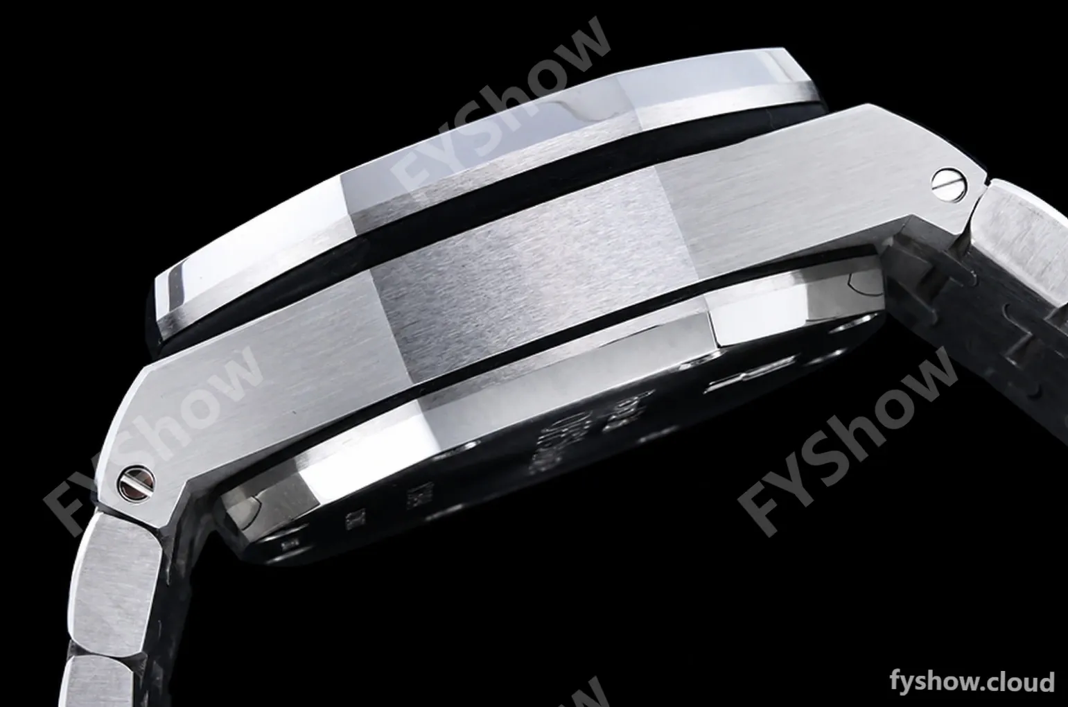 Audemars Piguet - AP ROO Chronograph SS/SS Wht/Num APF 7750 Mod - Image 16