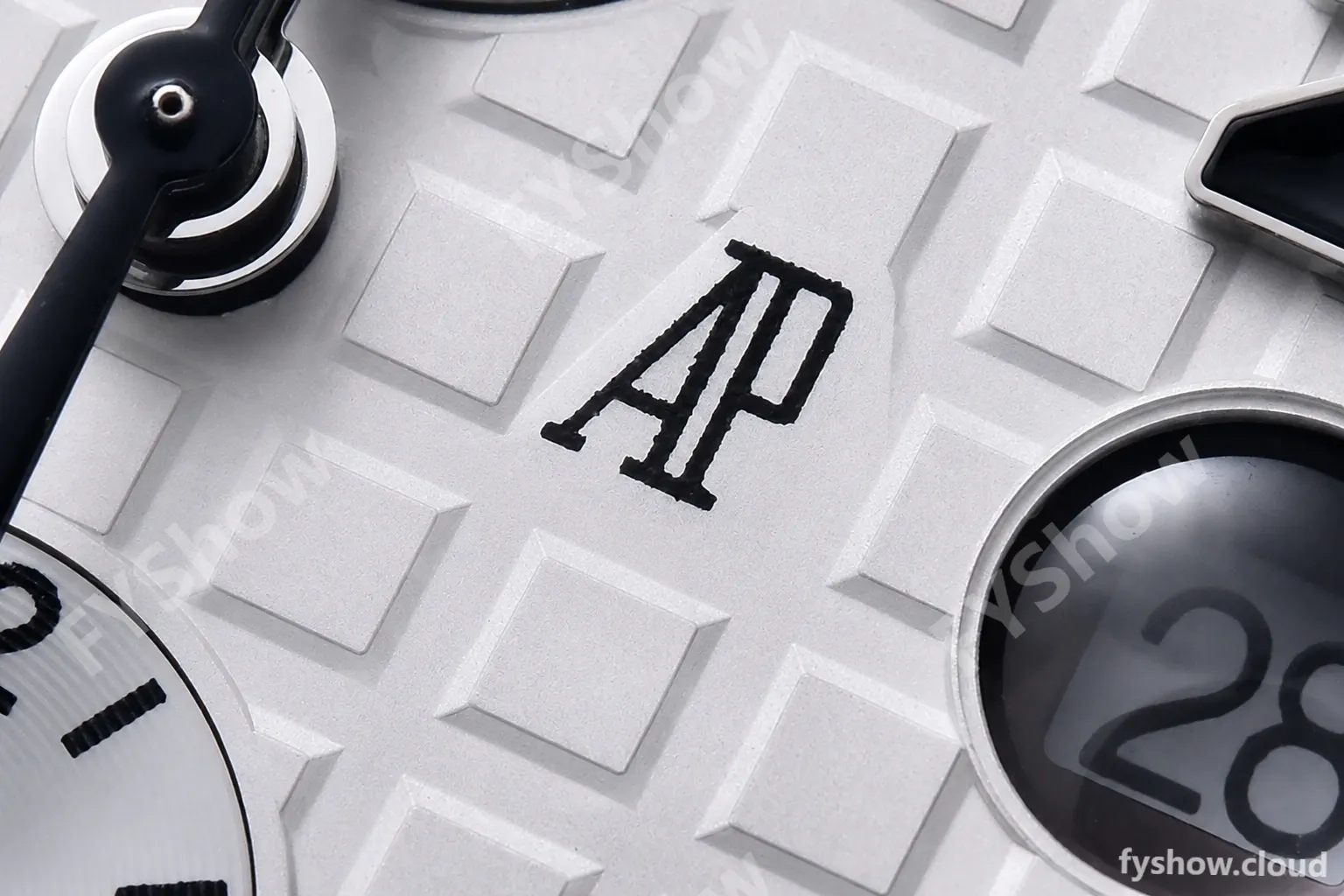 Audemars Piguet - AP ROO Chronograph SS/LE Wht/Num APF 7750 Mod - Image 8