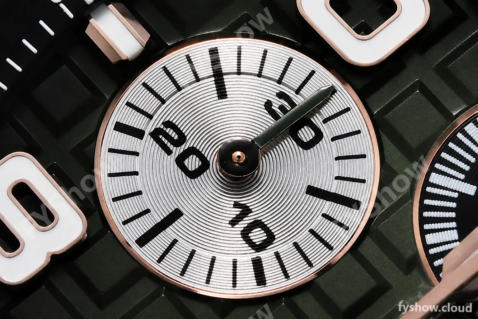 Audemars Piguet - AP ROO Chronograph Grn CER/RU G-Grn/Num APF A3126 Mod - Image 9