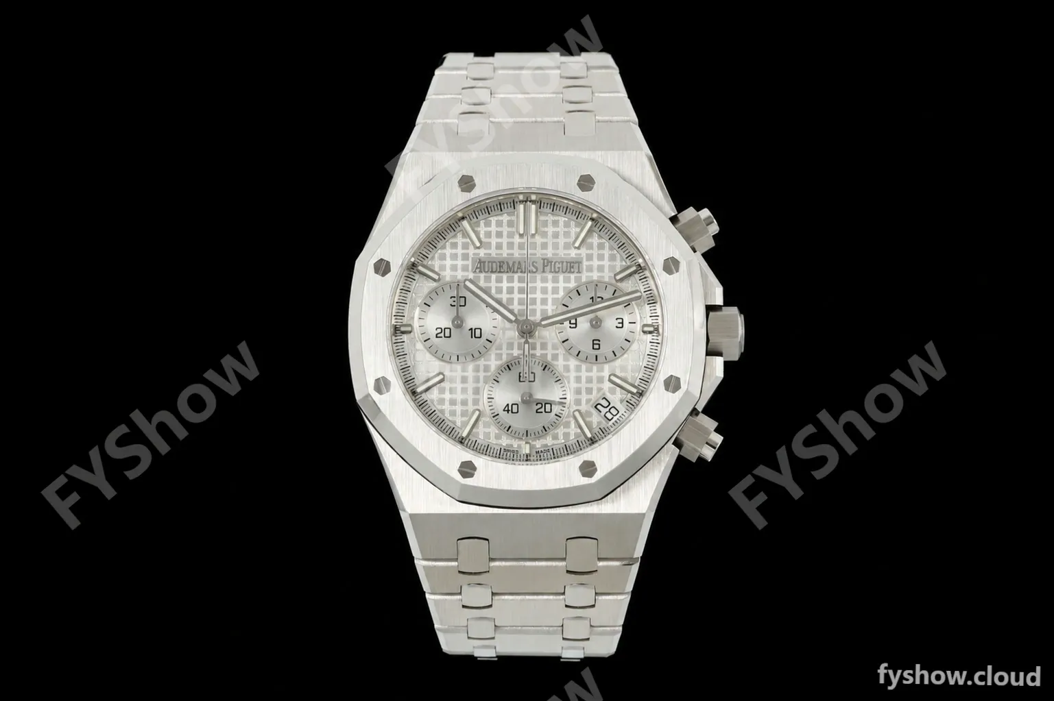 Audemars Piguet - Royal Oak 26240ST 50th Anniversary 41mm SS/SS White SWF Dial DDF DD4401