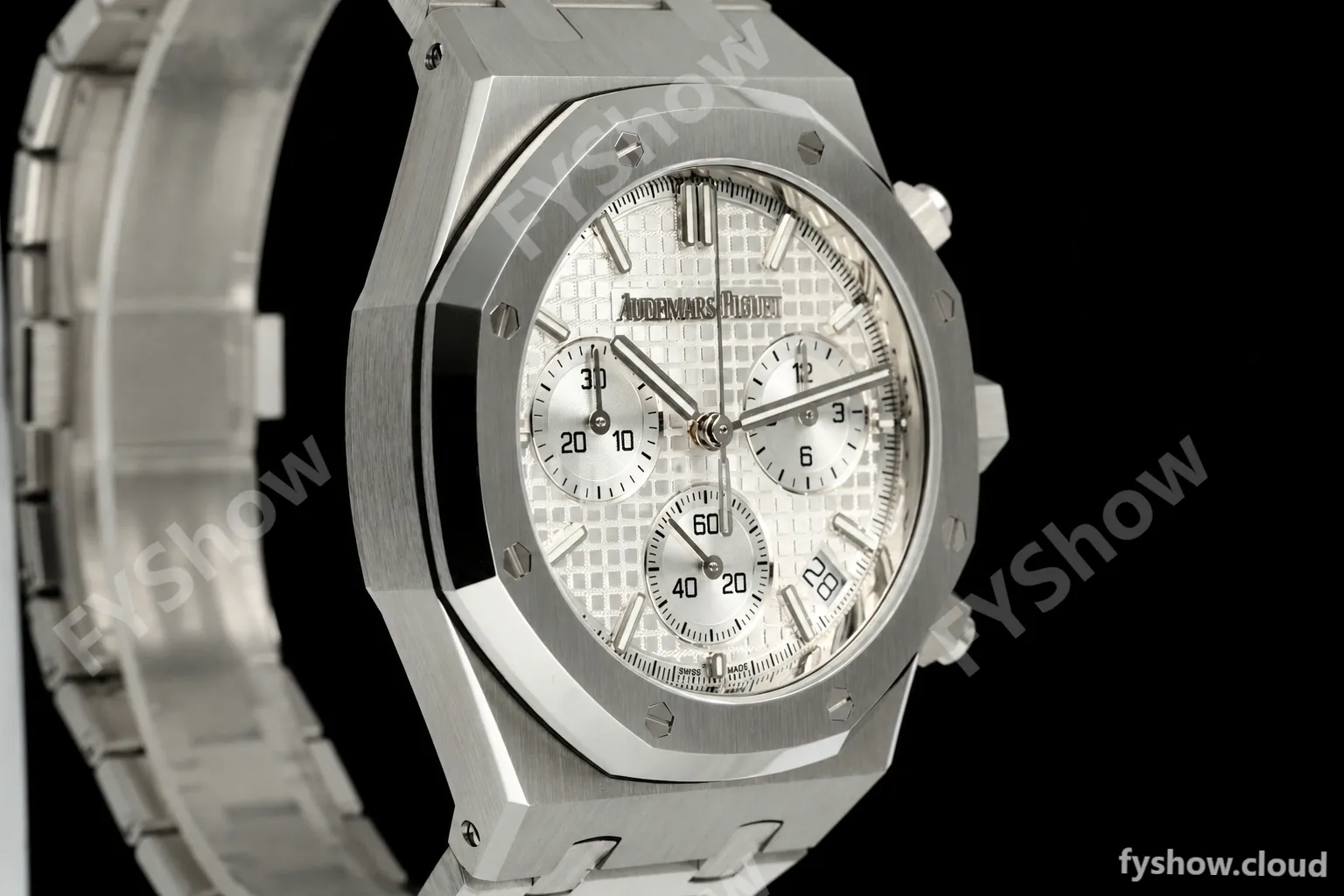 Audemars Piguet - Royal Oak 26240ST 50th Anniversary 41mm SS/SS White SWF Dial DDF DD4401 - Image 2