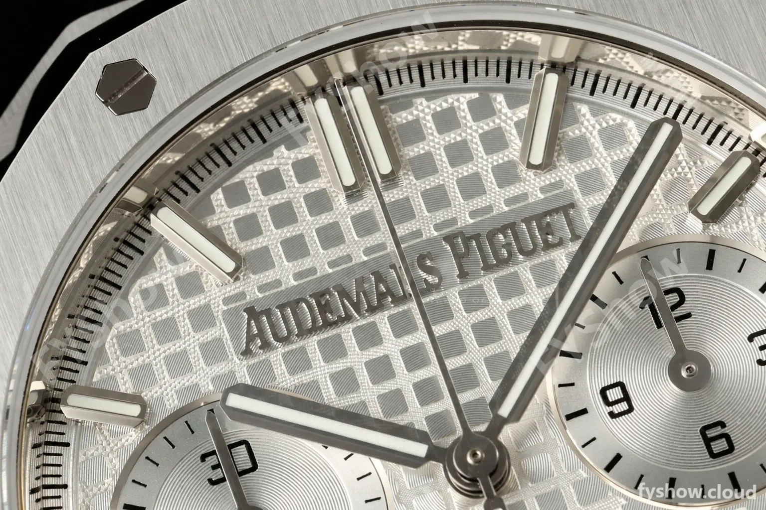 Audemars Piguet - Royal Oak 26240ST 50th Anniversary 41mm SS/SS White SWF Dial DDF DD4401 - Image 22
