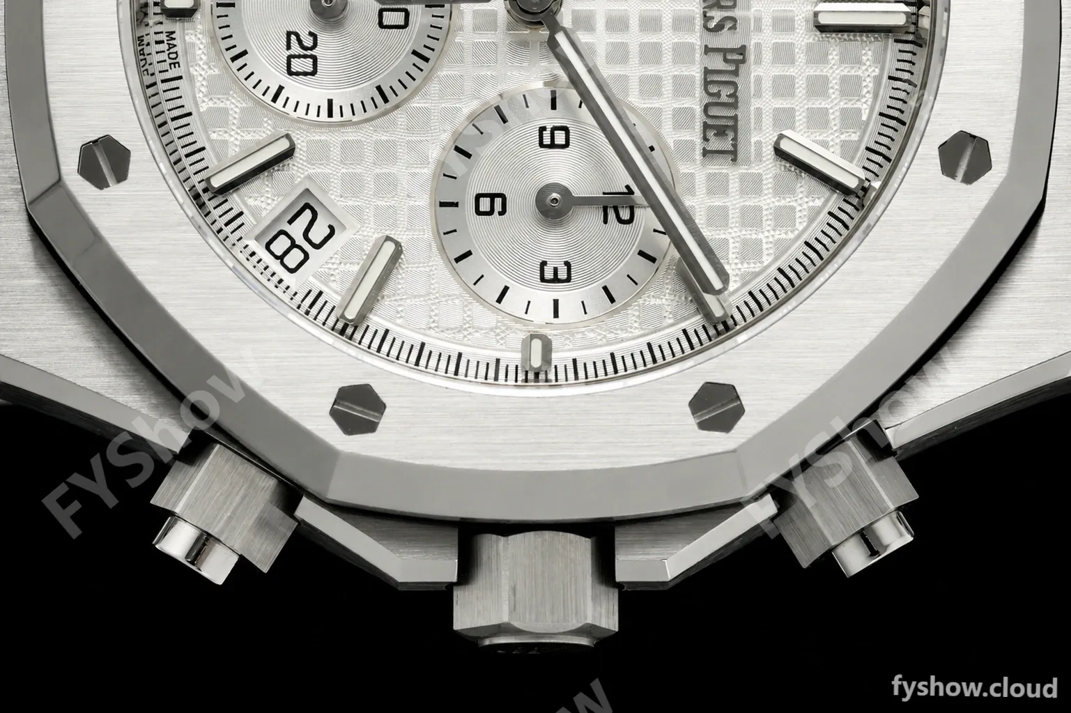 Audemars Piguet - Royal Oak 26240ST 50th Anniversary 41mm SS/SS White SWF Dial DDF DD4401 - Image 24