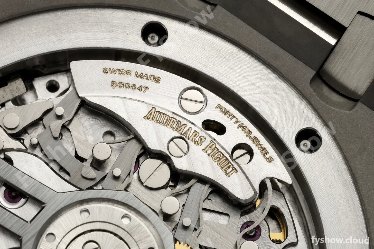 Audemars Piguet - Royal Oak 26240ST 50th Anniversary 41mm SS/SS Green SWF Dial DDF DD4401 - Image 13