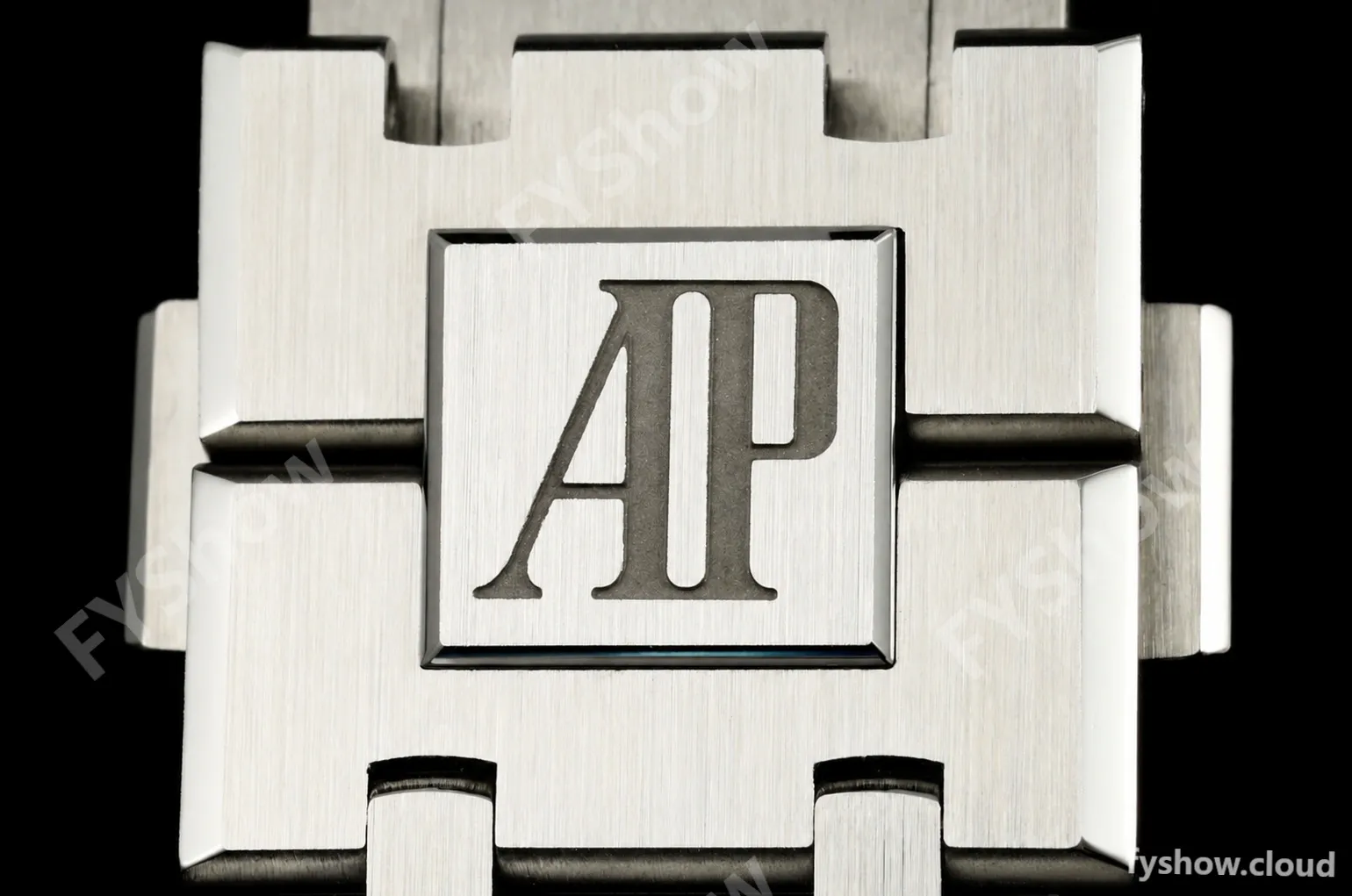 Audemars Piguet - Royal Oak 26240ST 50th Anniversary 41mm SS/SS Green SWF Dial DDF DD4401 - Image 15