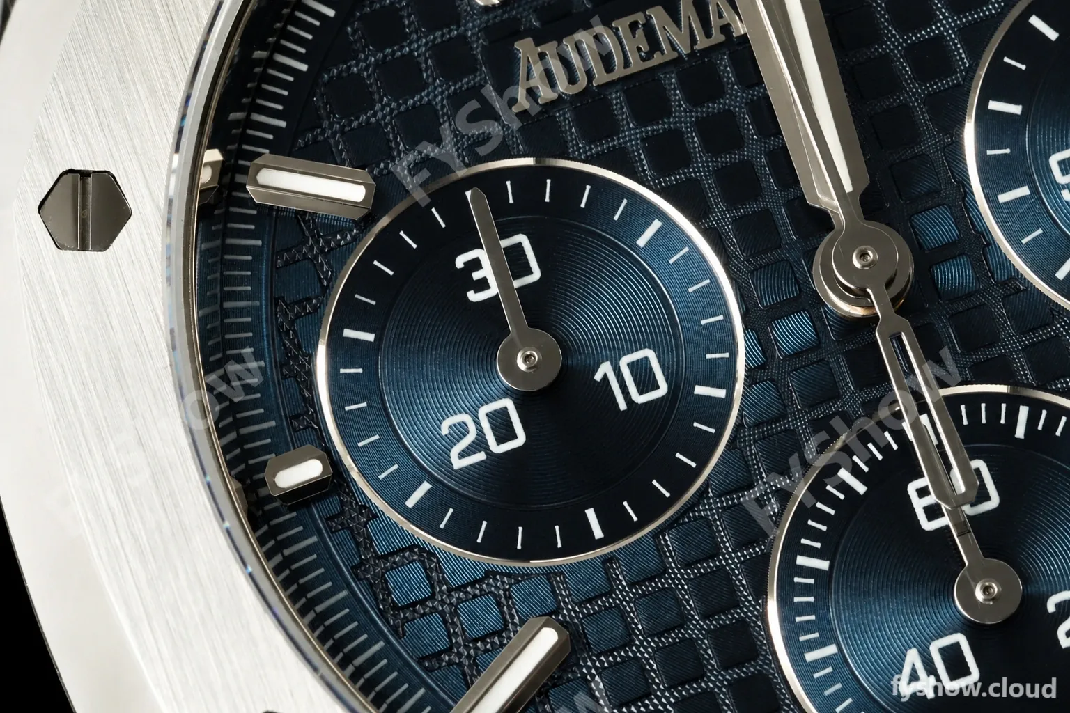 Audemars Piguet - Royal Oak 26240ST 50th Anniversary 41mm SS/SS Blue SWF Dial DDF DD4401 - Image 19