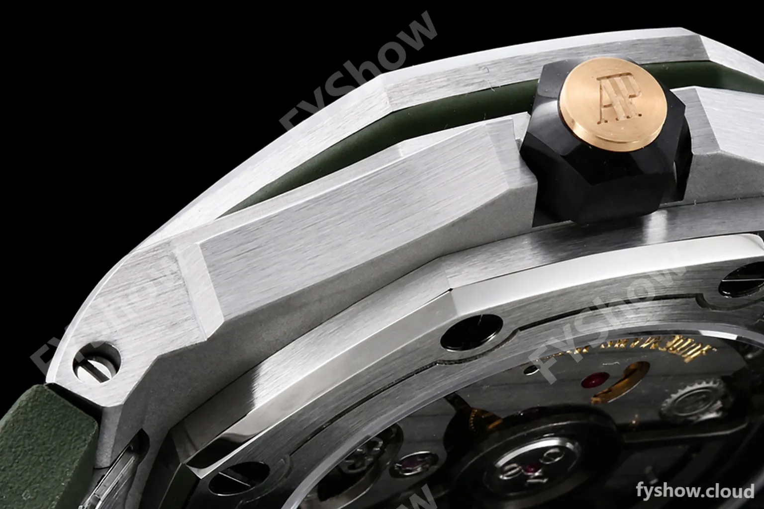 Audemars Piguet - Royal Oak Offshore Diver 15720 SS/RU Green ZF A4308 - Image 14
