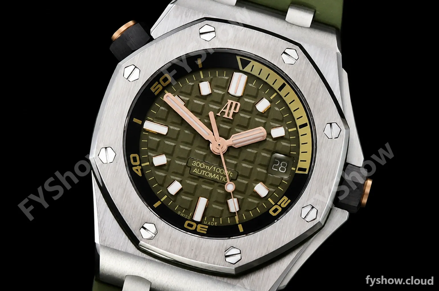 Audemars Piguet - Royal Oak Offshore Diver 15720 SS/RU Green ZF A4308 - Image 4