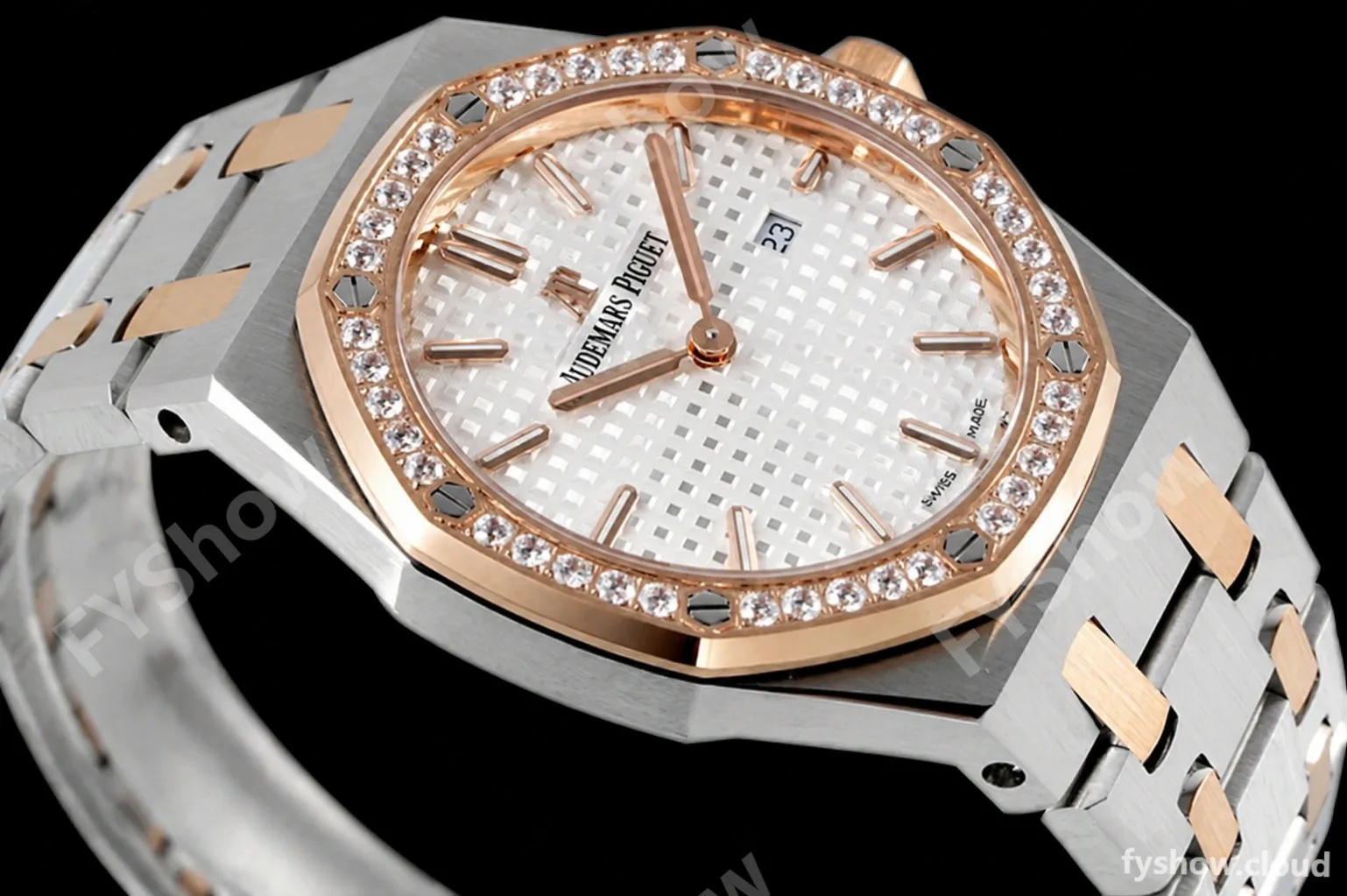 Audemars Piguet - Royal Oak Ladies 67651SR 33mm Dia RG/SS Wht/Stk ZF Swiss Qtz - Image 7