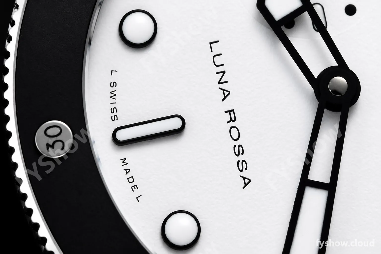 Panerai - PAM1579 Submersible Luna Rossa 42mm SS/RU White VSF P900 - Image 5