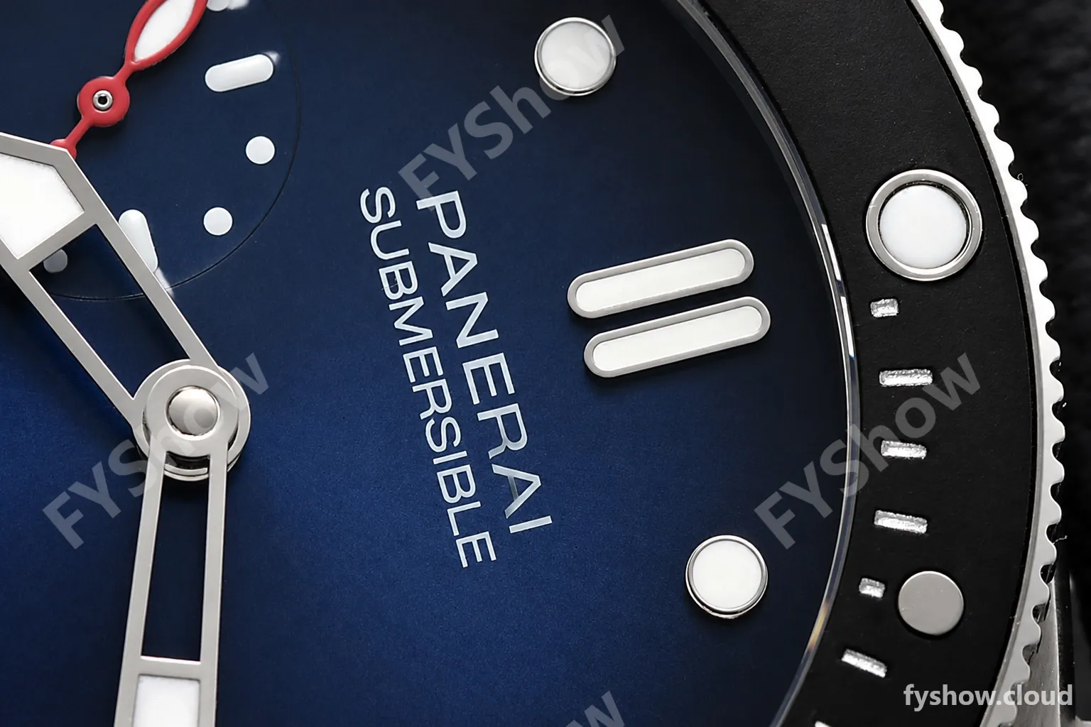 Panerai - PAM1565 Submersible Luna Rossa 42mm SS/RU Blue VSF P900 - Image 5