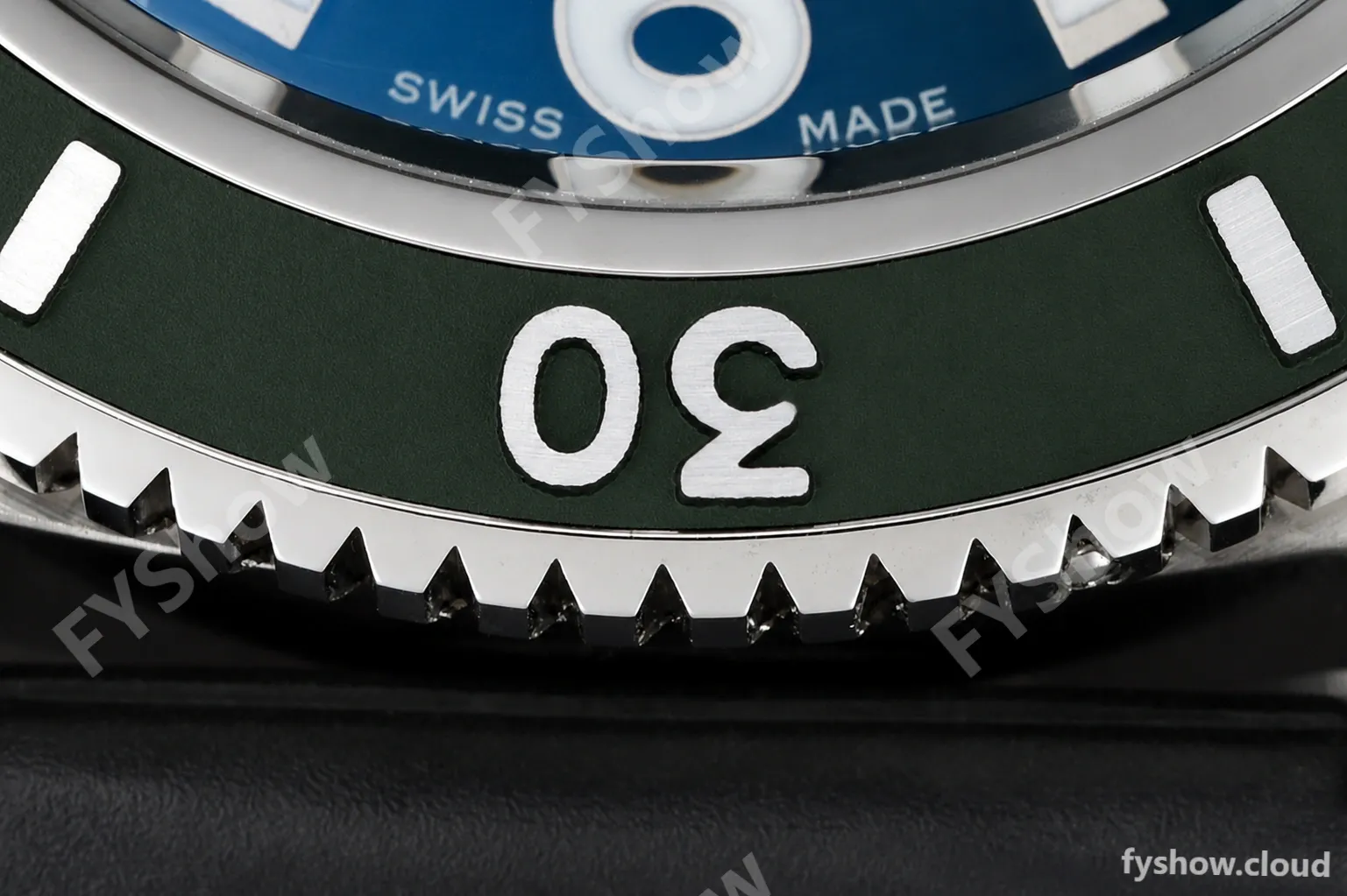 Breitling - Superocean 44mm Red SS/SS Green BLSF A2824 - Image 30