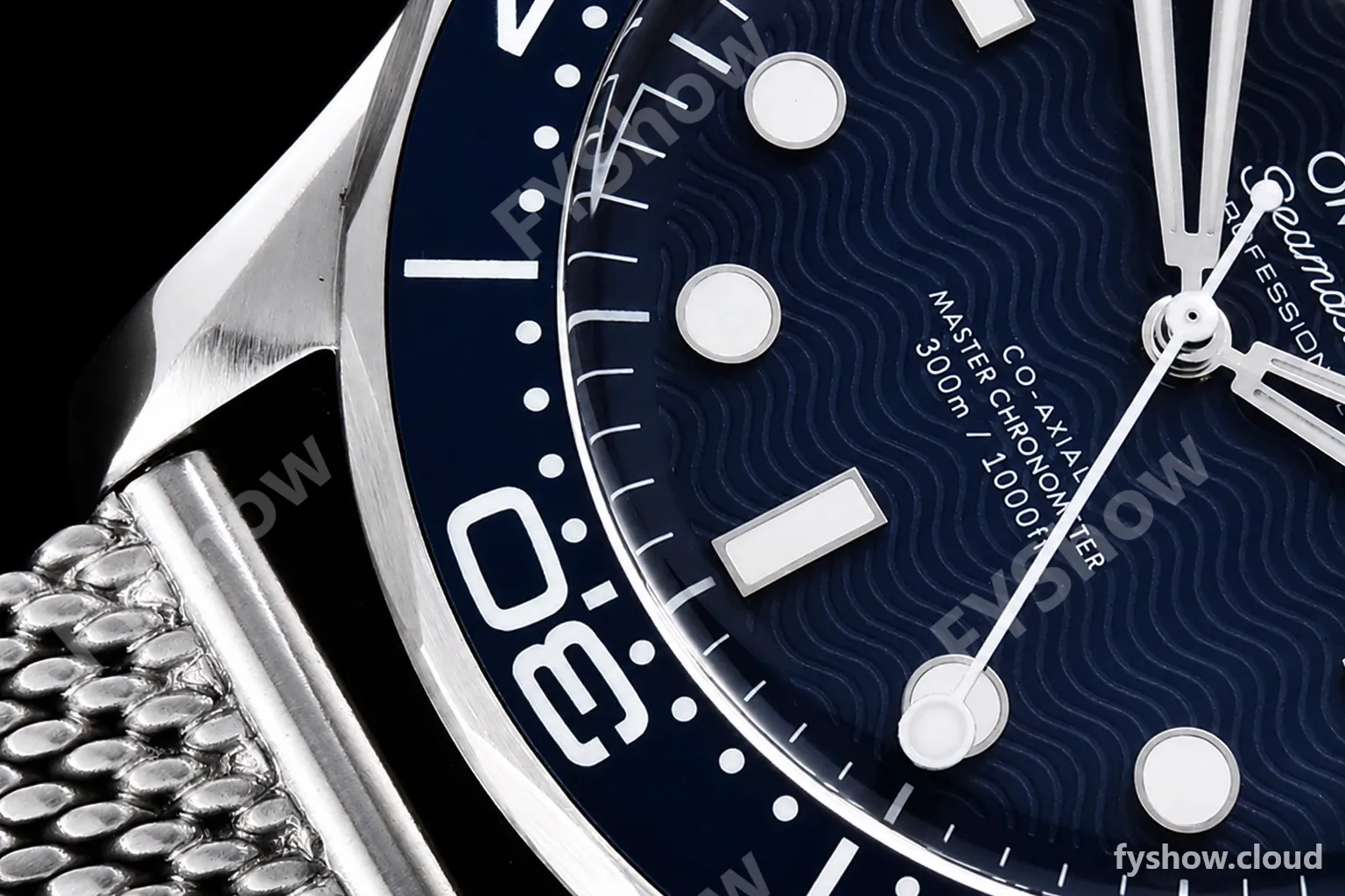 Omega - Seamaster 300 James Bond 60th Anni SS/SS VSF A8806 - Image 6