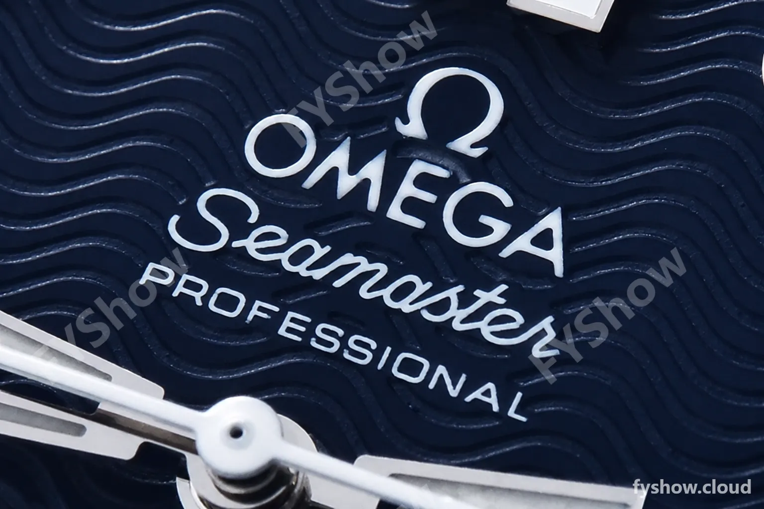 Omega - Seamaster 300 James Bond 60th Anni SS/SS VSF A8806 - Image 8